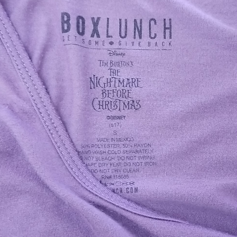 Nightmare Before Christmas Purple Short Sleeve Tee Shirt Small - Picture 4 of 4